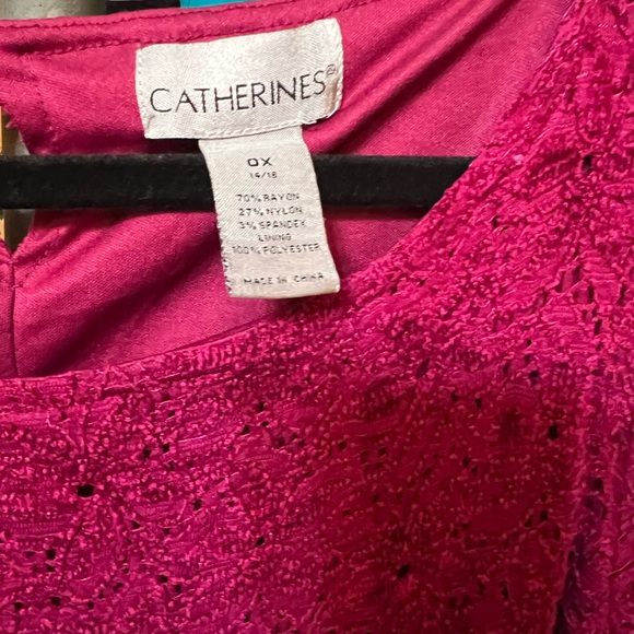 EUC bright raspberry top - Picture 2 of 3